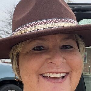 Meet your Posher, Jill